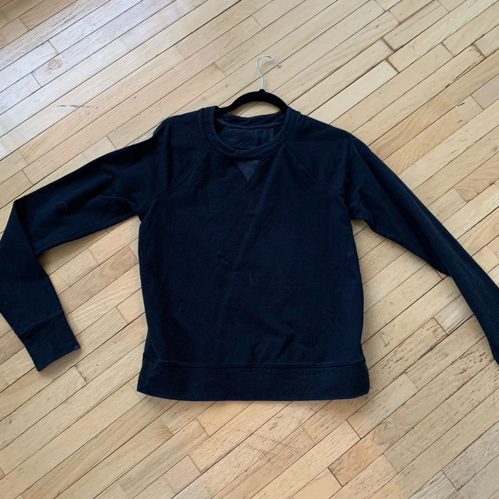 Lululemon crewneck